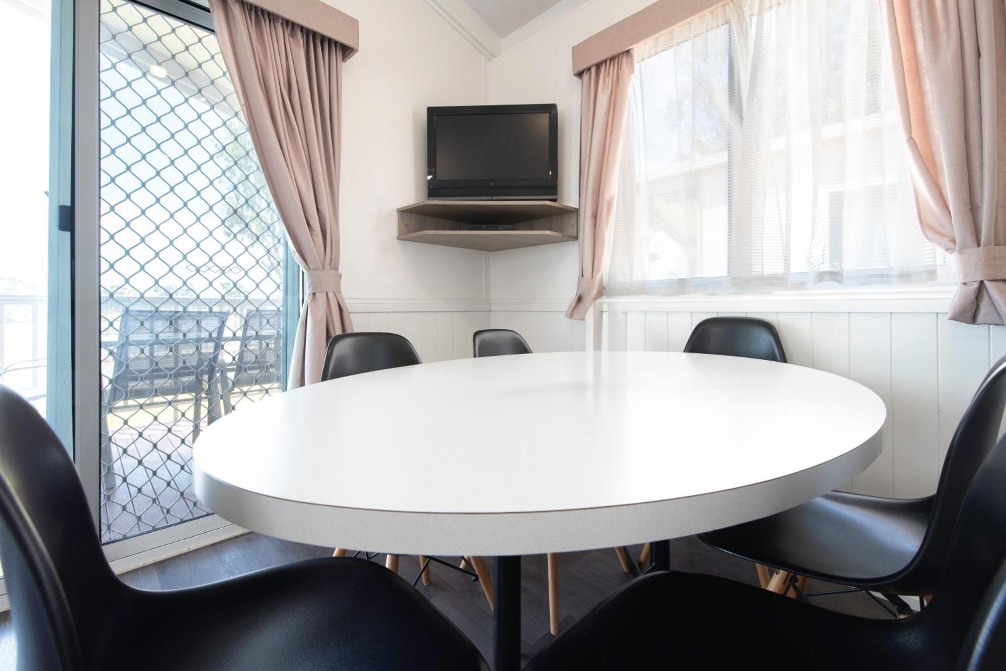 Echo Holiday Parks - Waikerie ภายนอก รูปภาพ